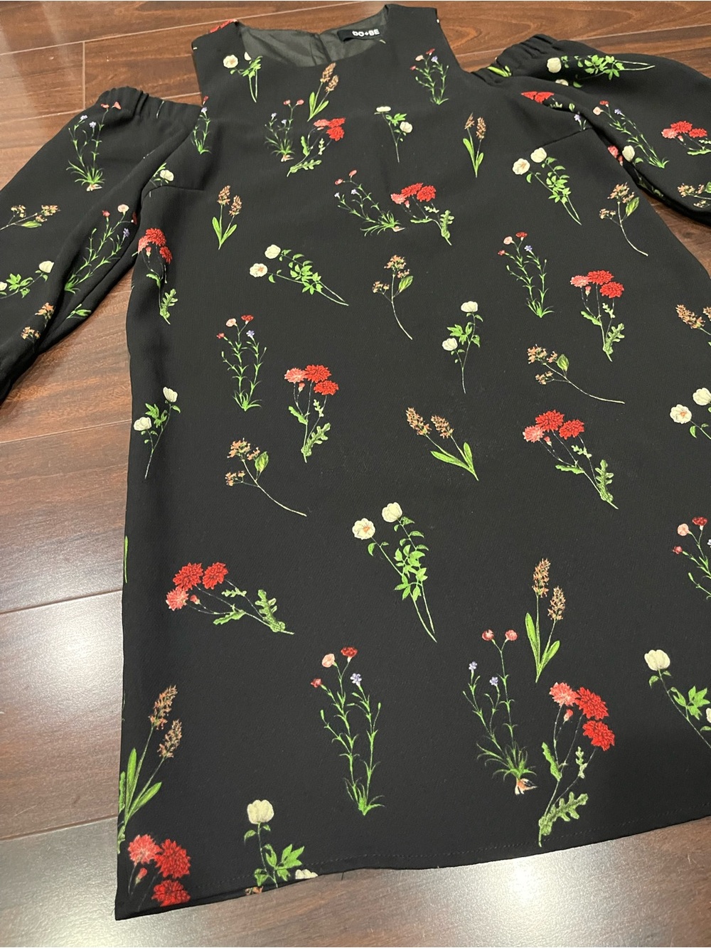 Do-Be Cold-Shoulder Dress - Picture 8 of 12